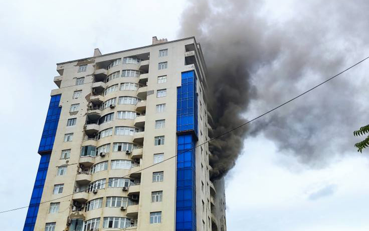 Bakıda yaşayış binasındakı YANĞIN məhdudlaşdırıldı