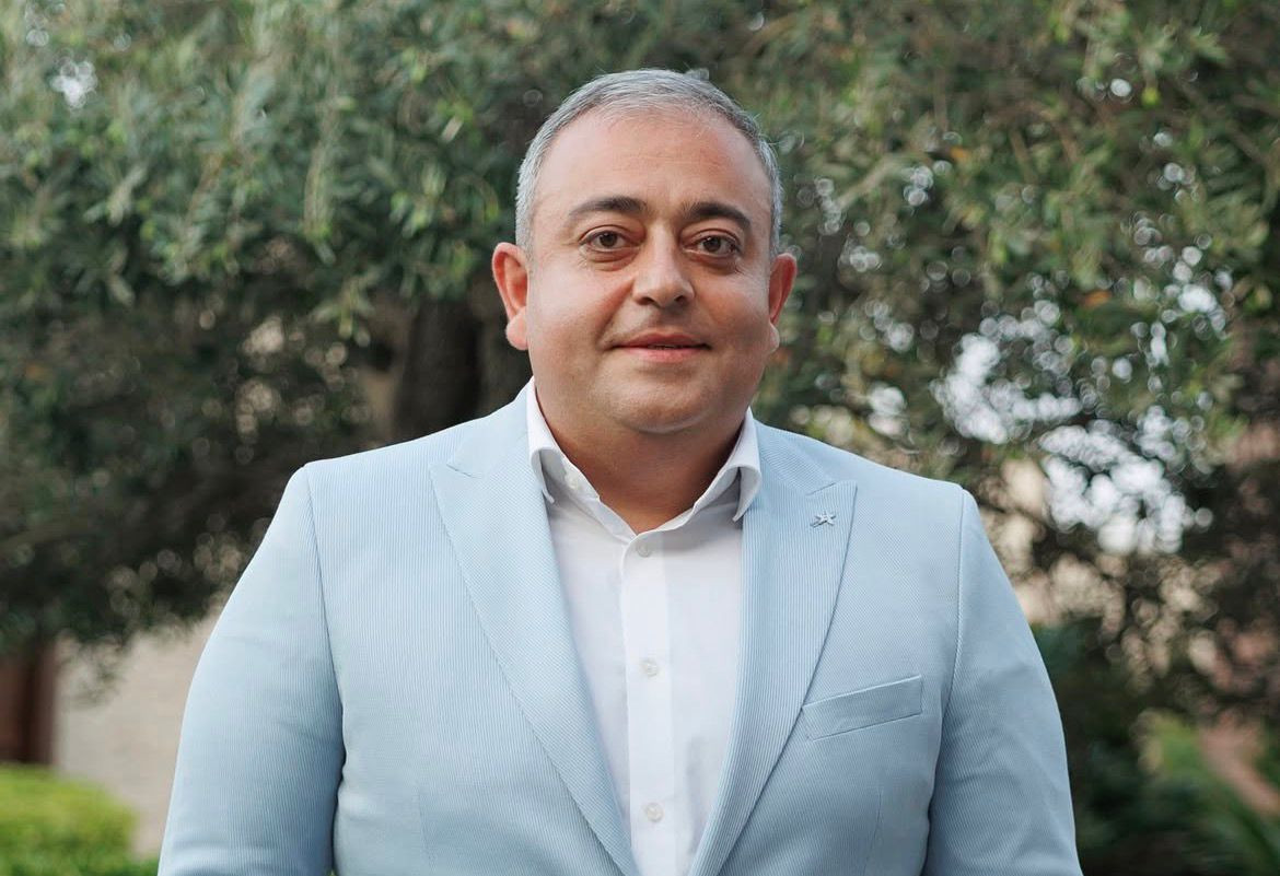 Tanınmış aparıcıya Bulvar İdarəsində vəzifə verildi
