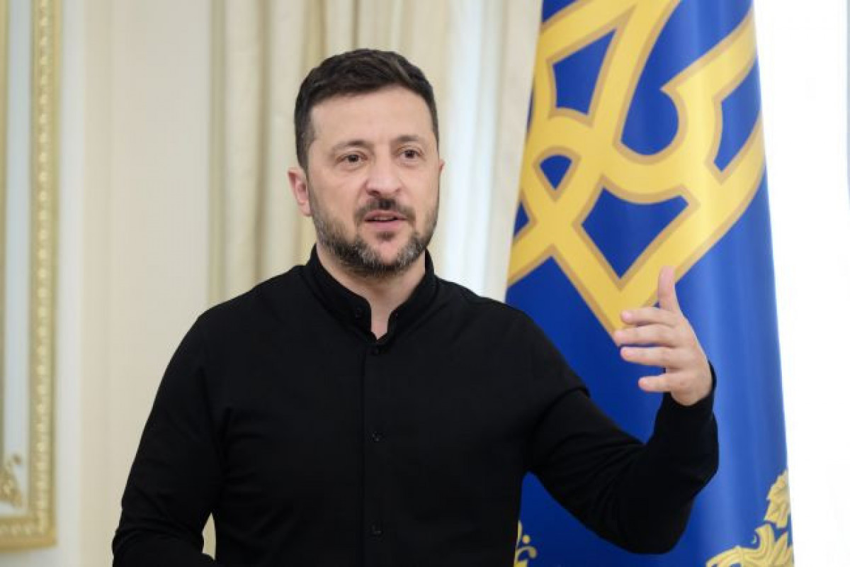 Zelenski: Rusiya hələ də sanksiyaya məruz qalmış tankerlərdən istifadə edir