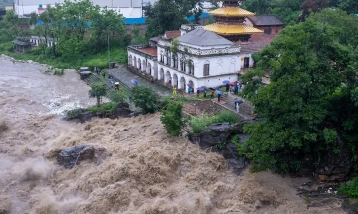 Nepalda daşqınlar 47 nəfərin həyatına son qoyub
