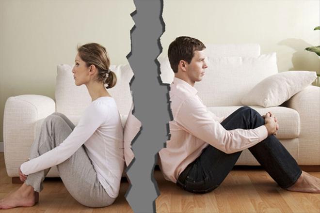 Cütlüklərin evlənmədən öncə eyni evdə yaşamağı düzgündür?