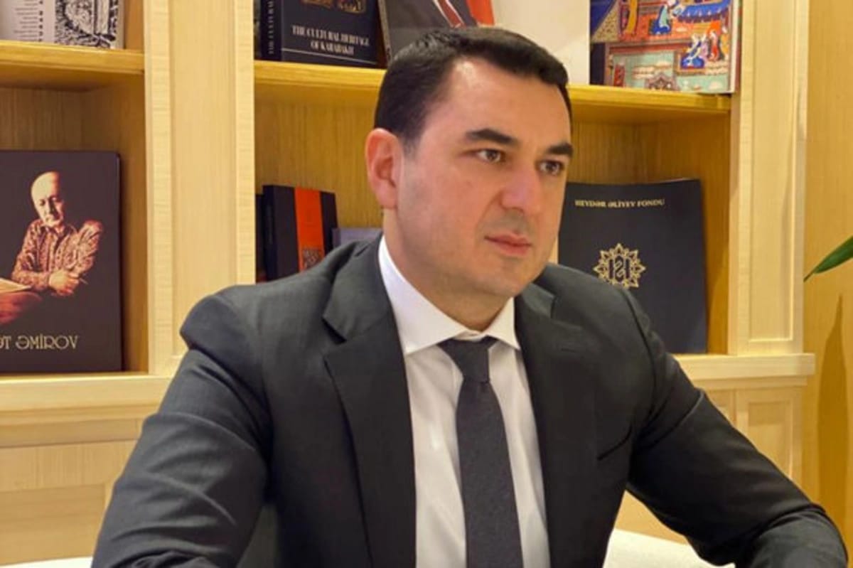 Mədəniyyət naziri Xalq artistinin yubileyində iştirak edib - VİDEO