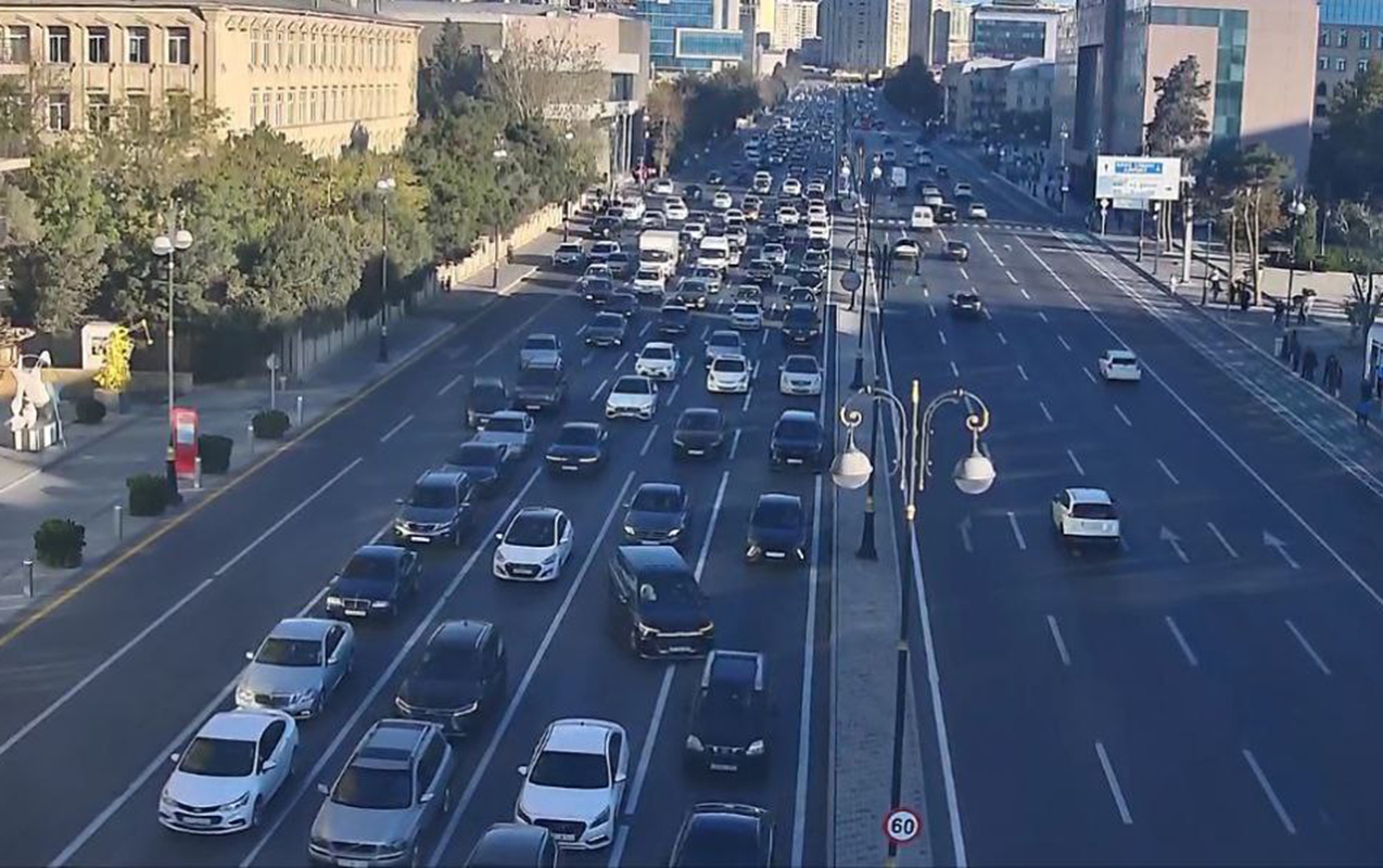 Bakıda bu yollarda sıxlıq var - SİYAHI