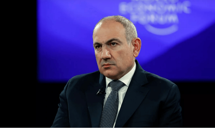 Paşinyan erməni kilsəsinə hücum ittihamları ilə razılaşmır