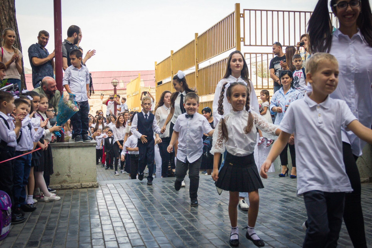 Gürcüstanda orta və ali təhsilin müddəti azaldılır