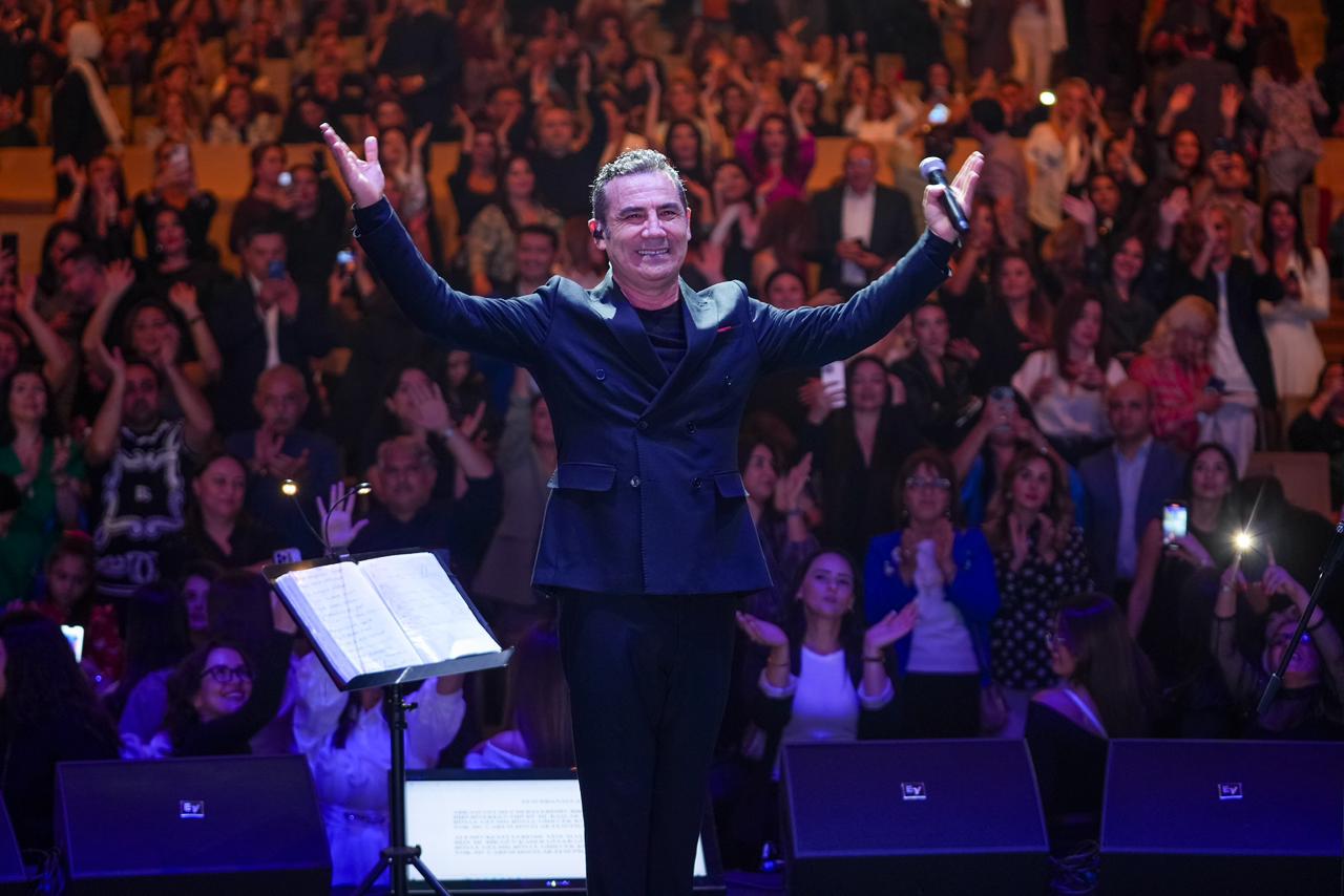 Ferhad Göçer Heydər Əliyev Sarayında konsert verdi - FOTOLAR
