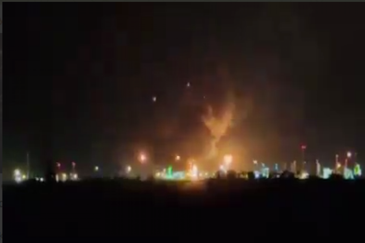 Avropada Rusiya ilə əlaqəli iki neft zavodunda yanğın və partlayış olub