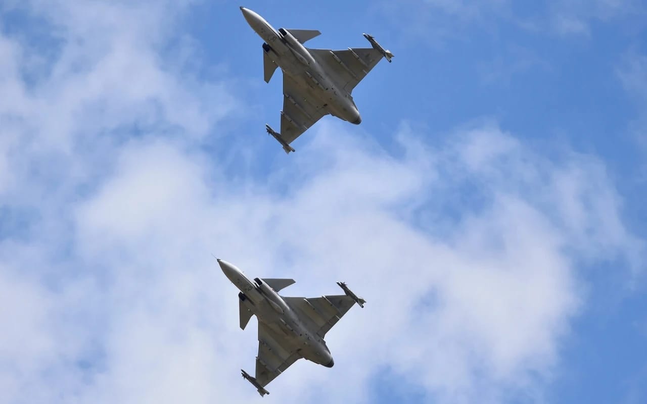 Ukrayna İsveçdən 150 qırıcı alacaq