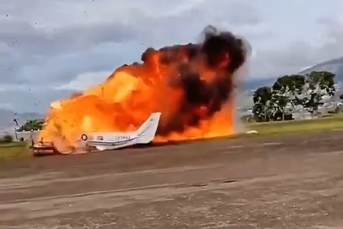 Venesuelada təyyarə qəzası: Ölənlər var