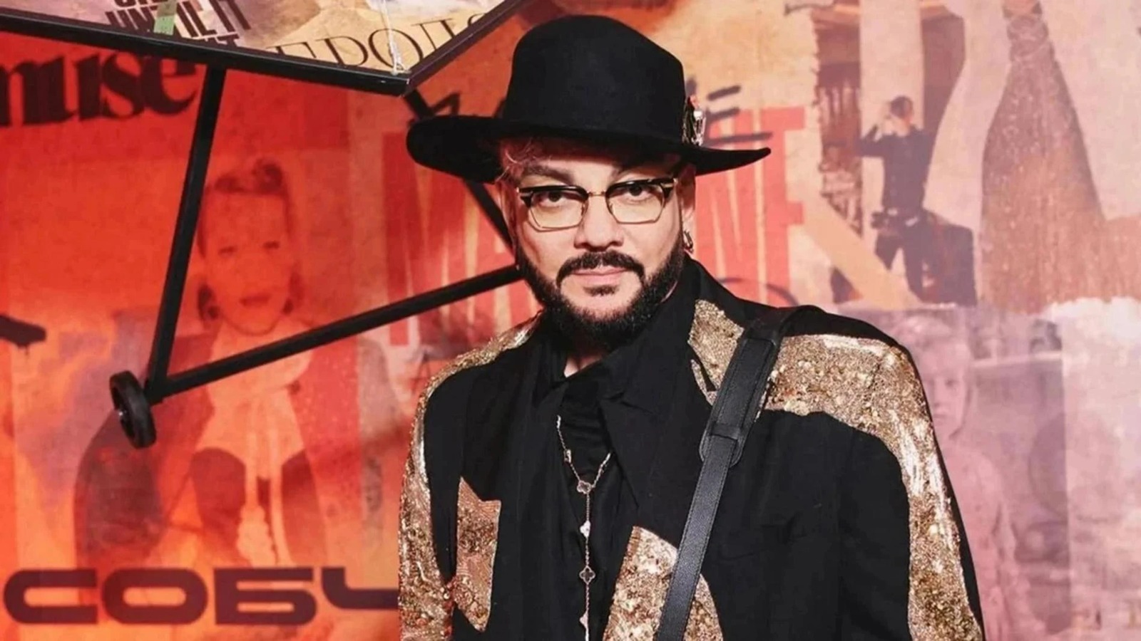 Kirkorov konsertdə aldığı zədədən danışıb