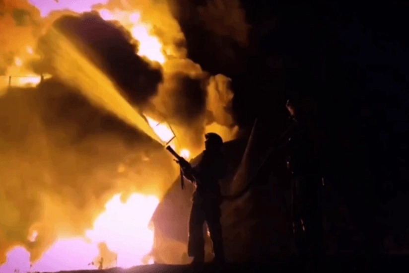 Kiyev ballistik raketlərlə atəşə tutulub, uşaq bağçası dağılıb