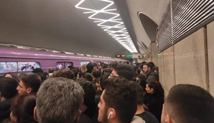 Bakı metrosunda dava: 4 nəfər saxlanıldı