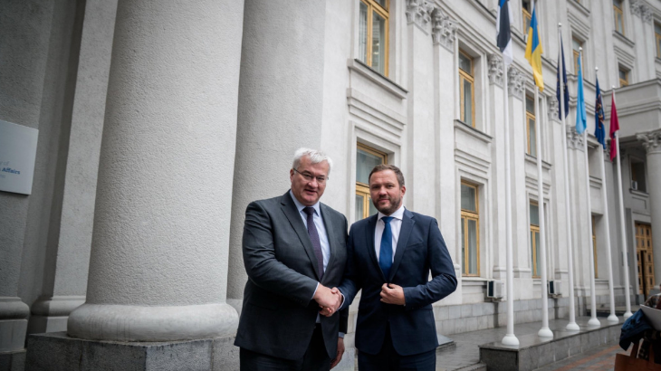 Estoniyanın xarici işlər naziri Kiyevə gedib