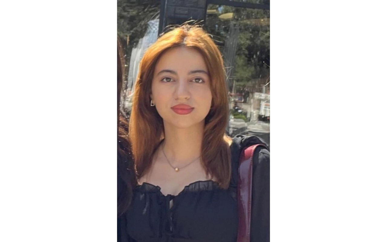 Sumqayıtda tələbə qız eyvandan yıxılaraq öldü