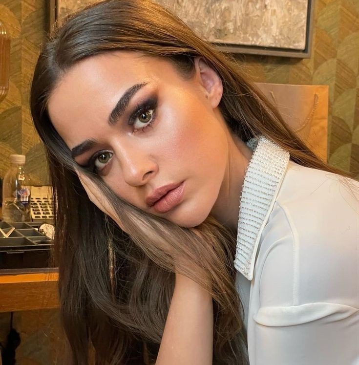 Bensu çəkilişlər başlamadan yeni layihədən ayrıldı