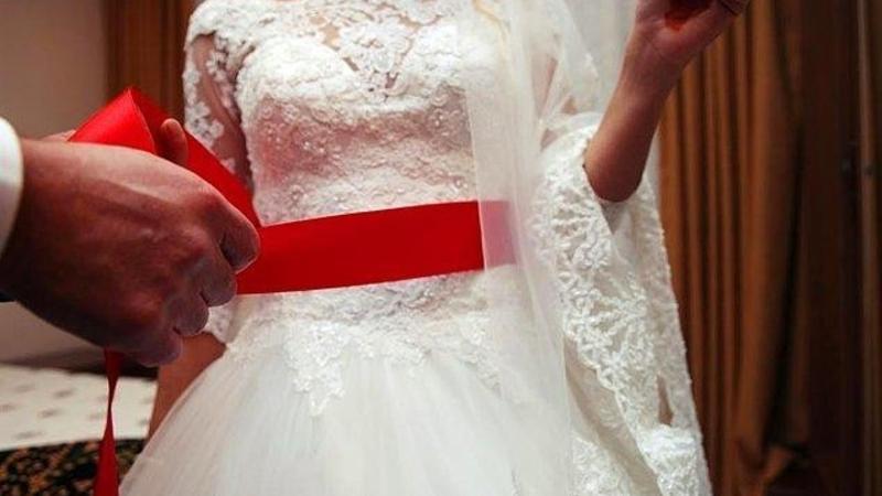 Toy günü vəfat edən 7 aylıq hamilə gəlinin FOTOSU