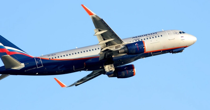 Rusiya Suriyadakı aviabazaya uçuşları bərpa edib