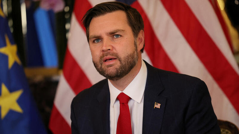 Vens: ABŞ vaxtaşırı nüvə silahını sınaqdan keçirməlidir