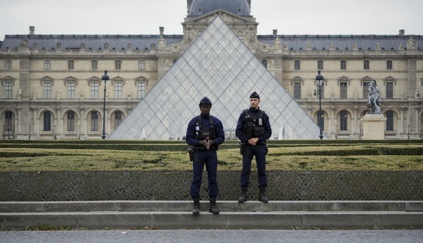 Luvrdan oğurlanan tarixi eksponatları İsrail şirkətinə satmaq istədilər