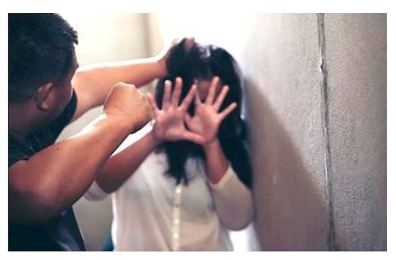 Tovuzda bacı qardaşını döyüb dişlərini tökdü