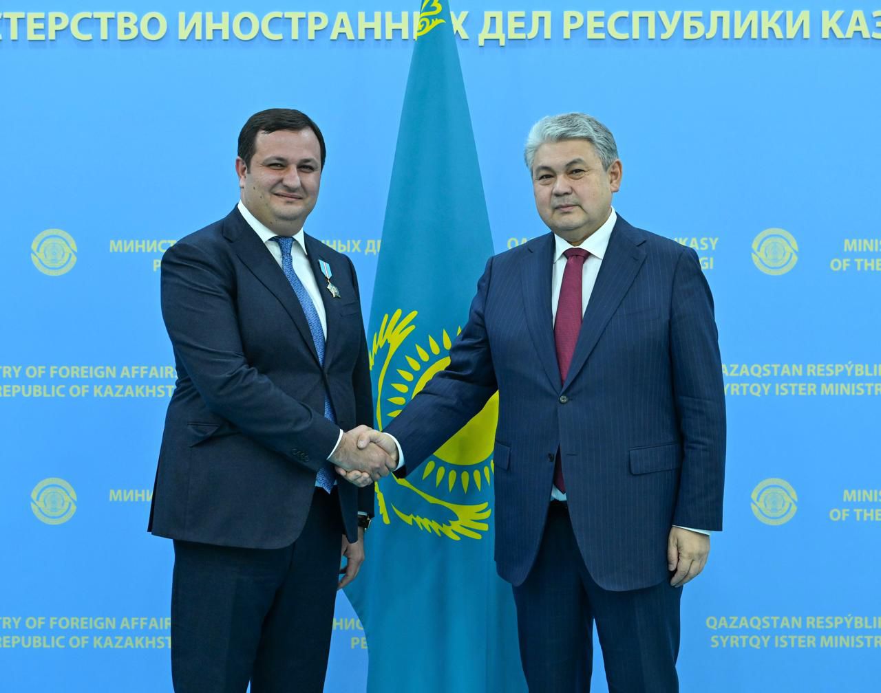 Azərbaycanlı iş adamı Amil Yusifov Qazaxıstanın “Hörmət” ordeni ilə təltif edildi - FOTO