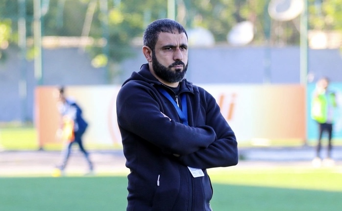 Rəşad Sadıqov: "Azərbaycan çempionatının oyunlarında rahat qələbə qazanmaq olmur"