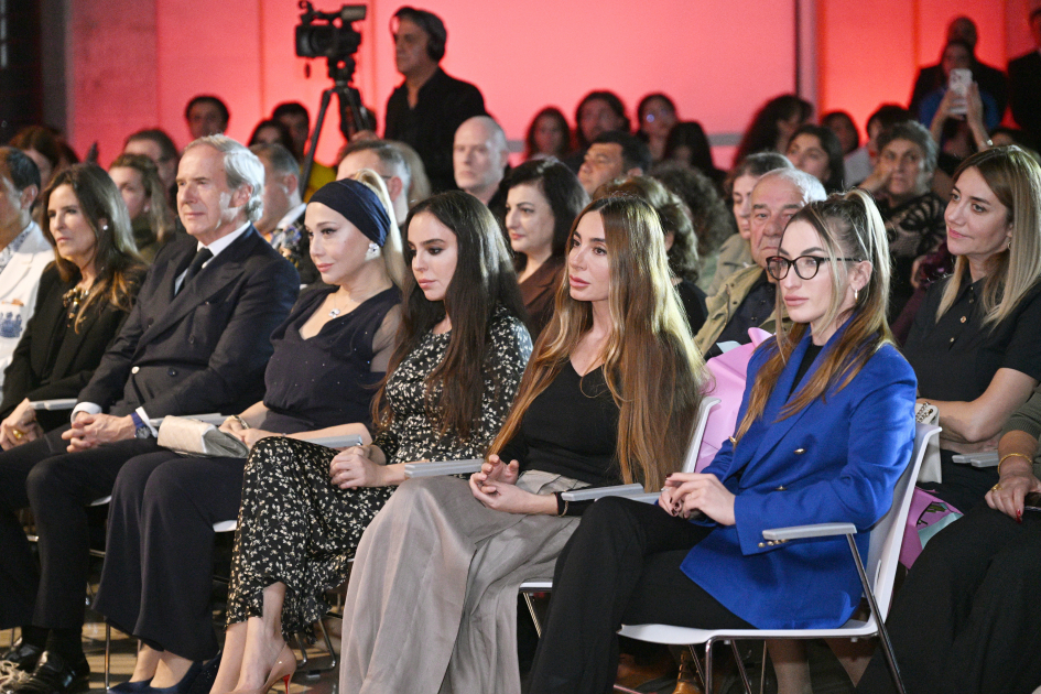 "Art Weekend" çərçivəsində "Nəfəs – söz və səsin vəhdəti" adlı növbəti layihənin təqdimatı keçirilib - FOTOLAR