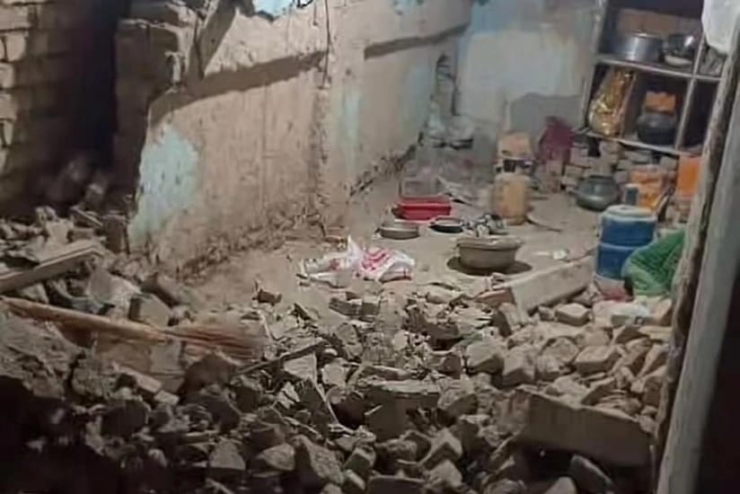 Əfqanıstanda zəlzələ nəticəsində 300-ə yaxın insan yaralanıb