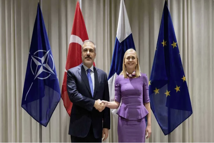 Finlandiya XİN rəhbəri: Rusların hörmət etdiyi yeganə güc Osmanlı imperiyası idi - VİDEO