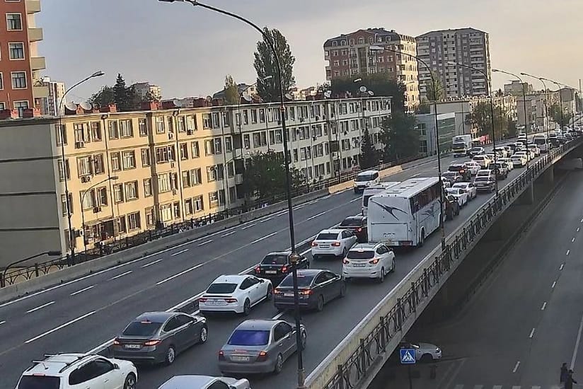 Bakıda bu yollarda sıxlıq var - SİYAHI
