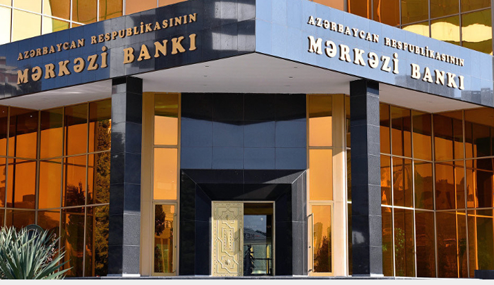 Bayram günlərində bu banklar işləyəcək - SİYAHI