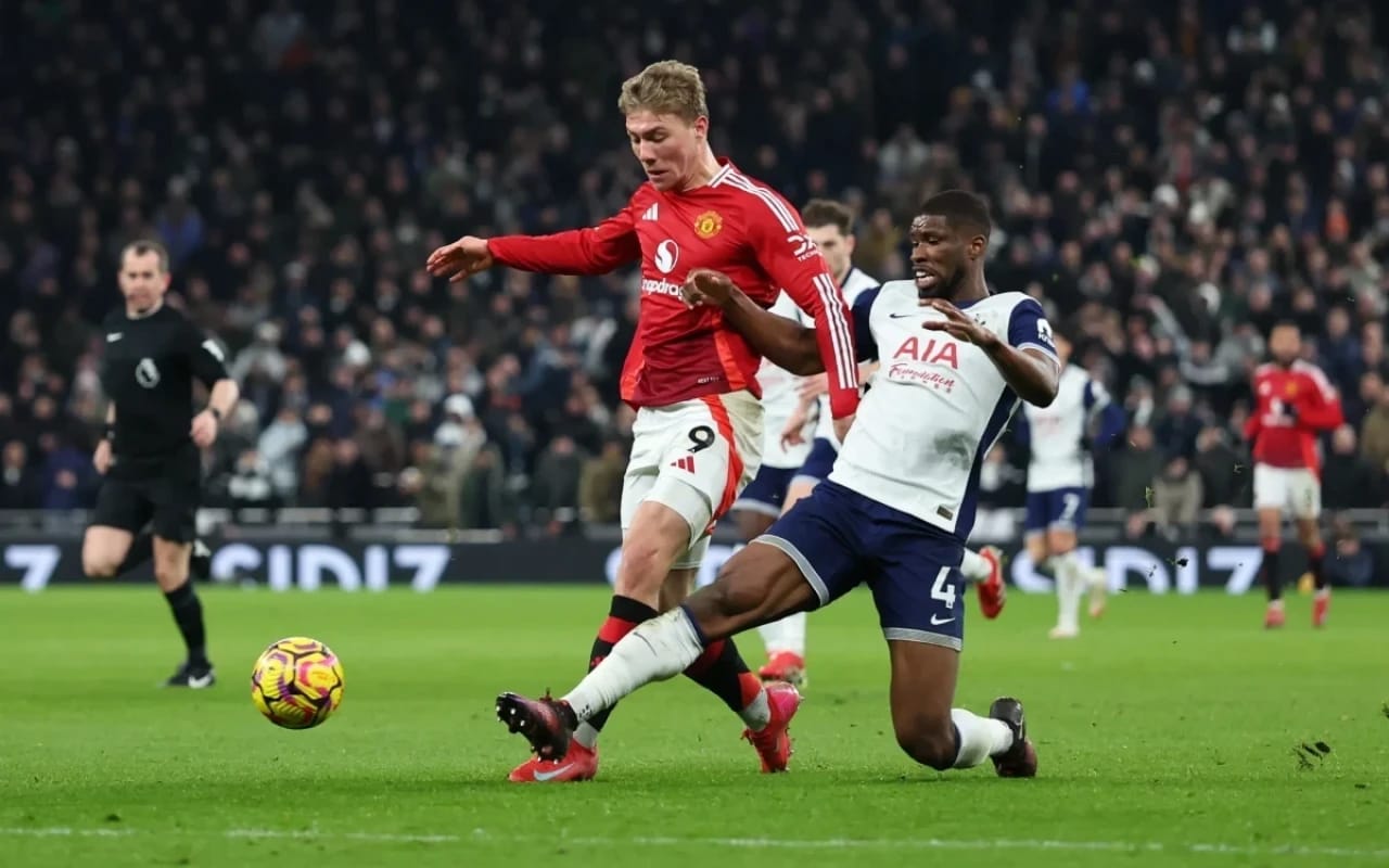 “Tottenhem” -“Mançester Yunayted” matçında qalib müəyyənləşmədi