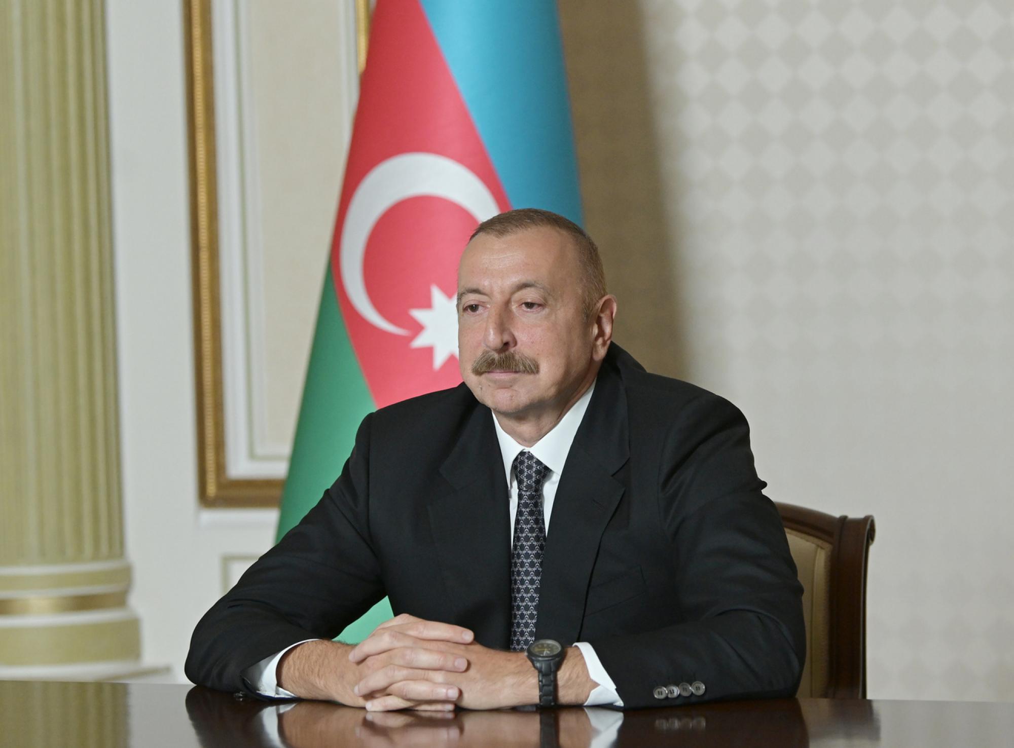 İlham Əliyev Dövlət Bayrağı Günü münasibətilə paylaşım edib