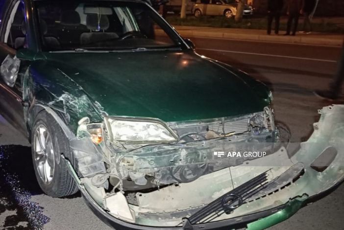 Gəncədə iki avtomobil toqquşub, 3 nəfər xəsarət alıb - FOTO