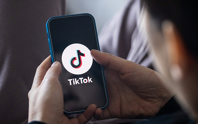 Gənc qadın “TikTok” paylaşımlarına görə edam edildi