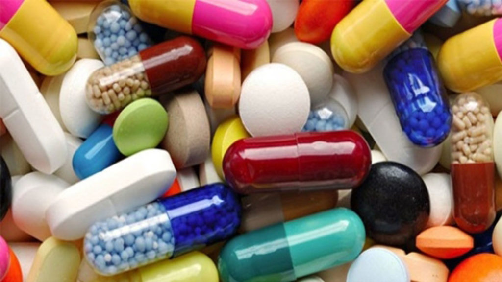 Şirniyyat qutularının içərisində gizlədilən dərman preparatları aşkar edilib