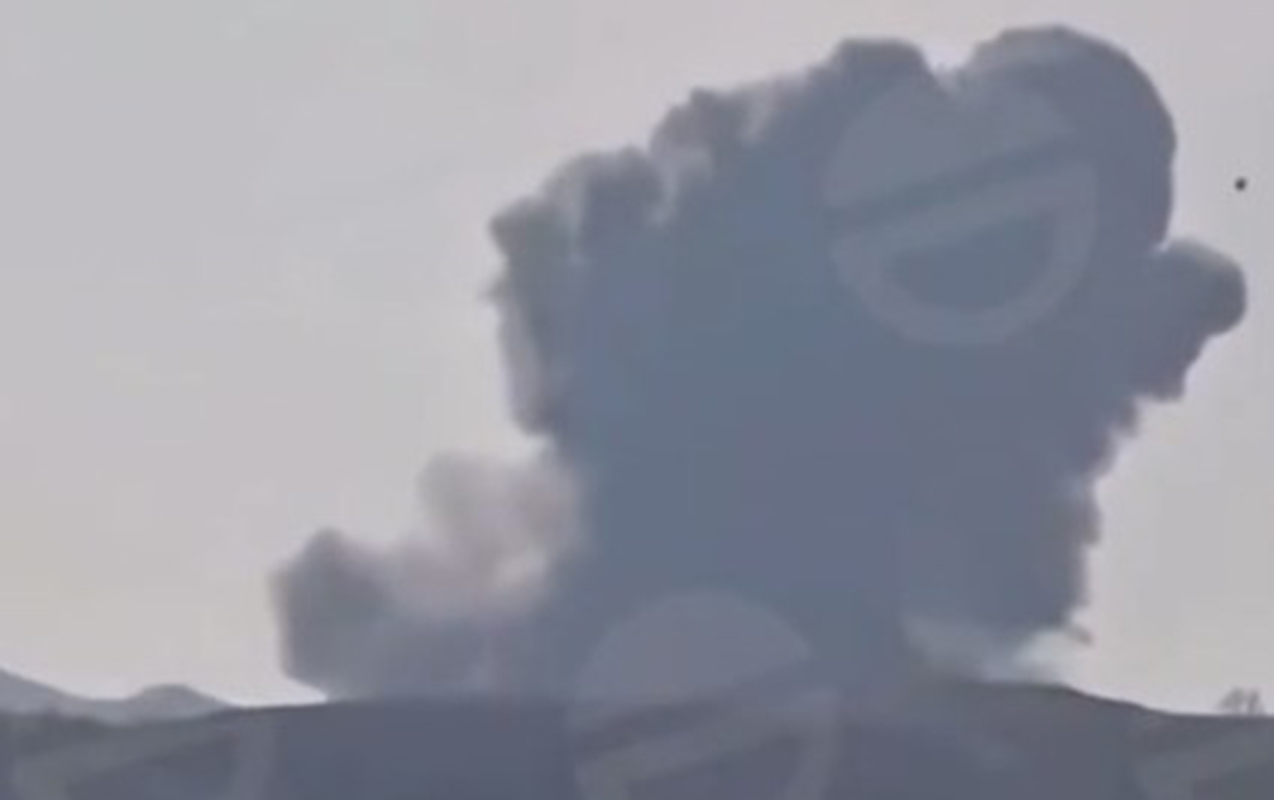 Türk hərbçilərin də olduğu təyyarə qəzasından - Anbaan görüntülər-Video