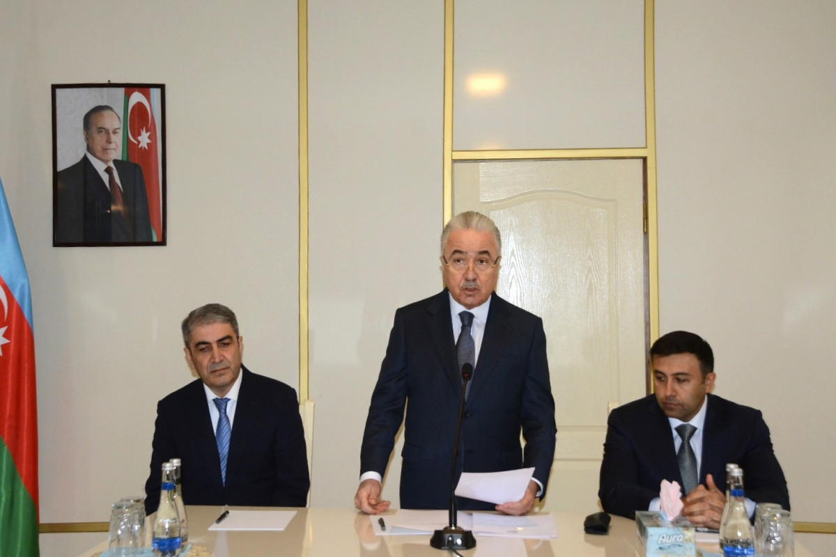 Göyçayın yeni icra başçısı kollektivə təqdim olundu