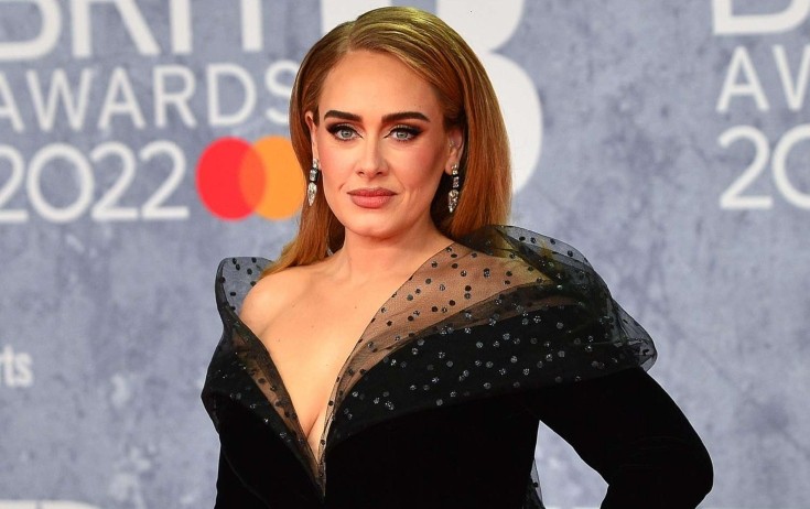 Adel ilk dəfə bunu edəcək