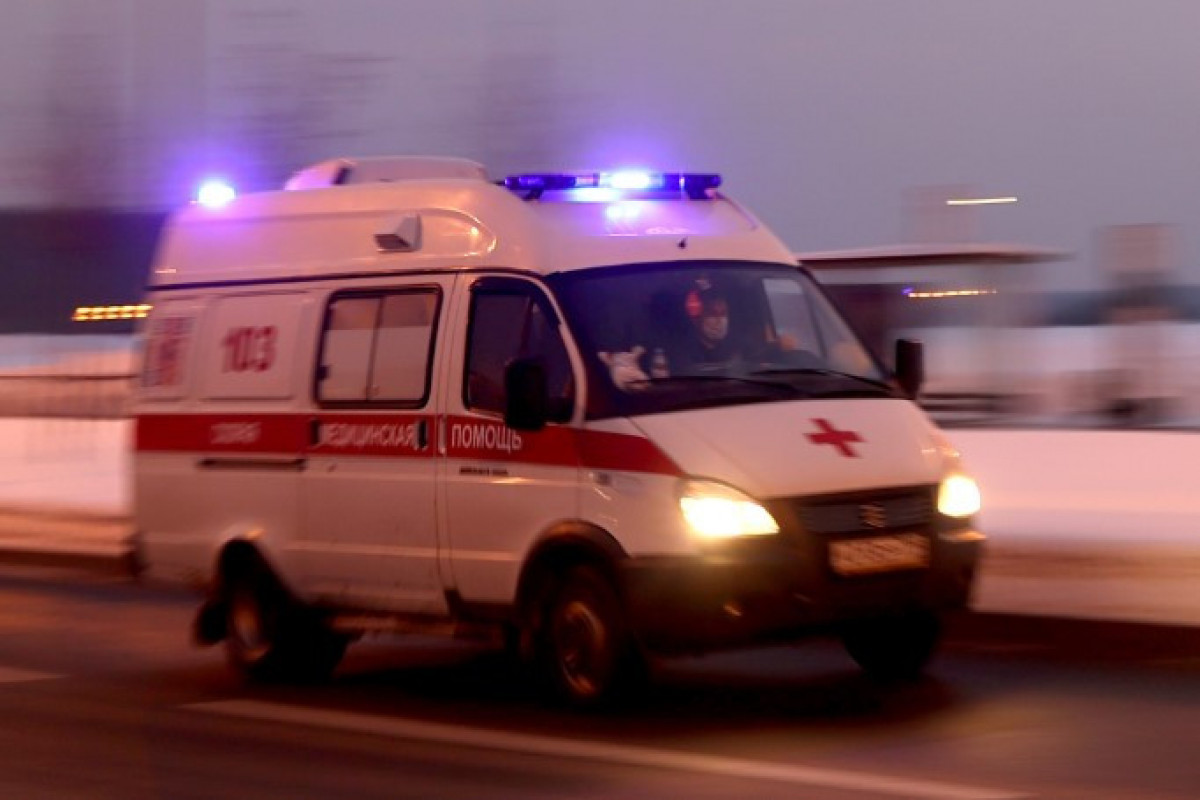 Rusiyada mikroavtobus yük avtomobilinə çırpılıb, ölənlər var