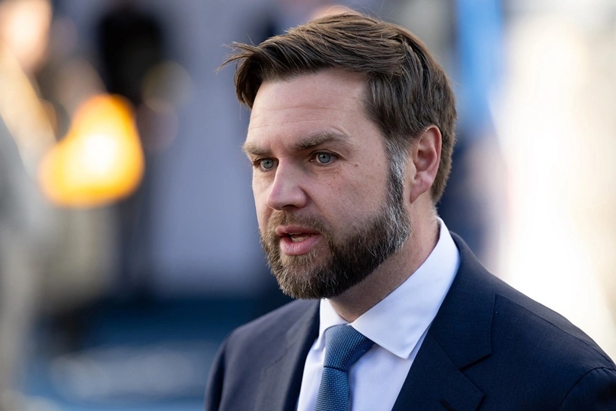 ABŞ-nin vitse-prezidenti: "Tramp Putinlə danışıqlara ehtiyac olduğunu etiraf edib"