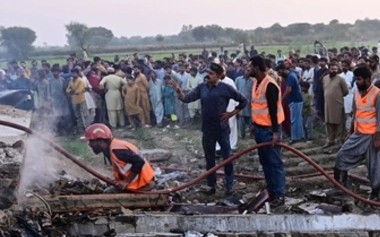 Pakistanda fabrikdə partlayış: 7 nəfər öldü