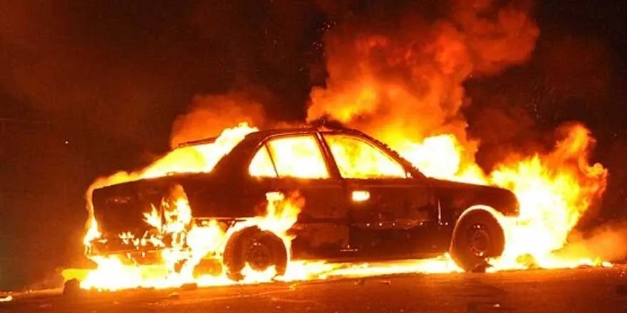 Samuxda “Mercedes” markalı yük avtomobili yanıb