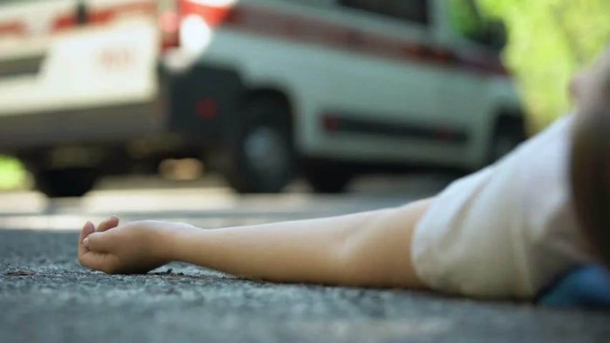 Abşeronda avtomobil piyadanı vuraraq öldürüb