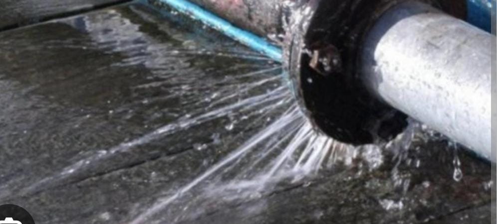 Nizami rayonunda su borusunda qəza baş verib - VİDEO