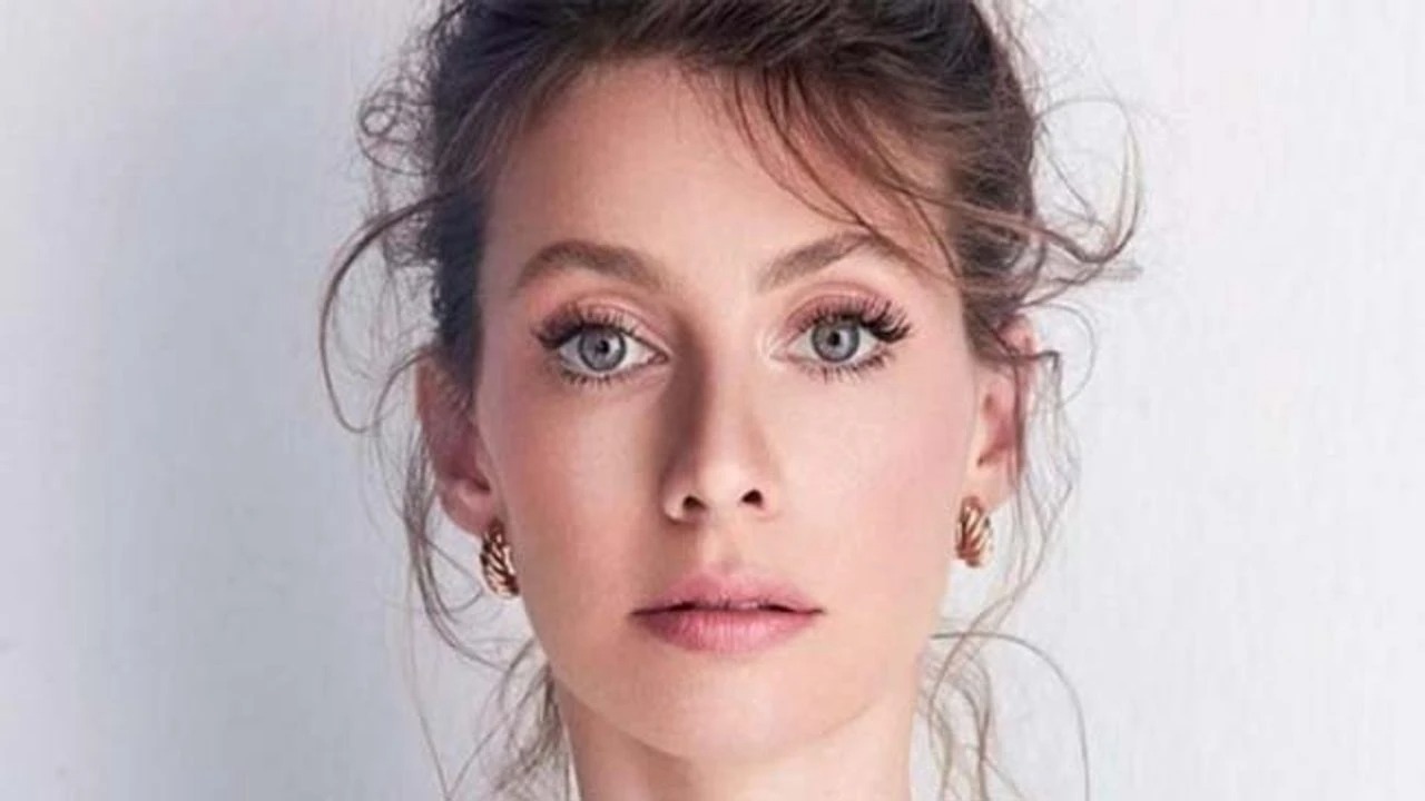 Aktrisa Berlindəki evinə görə məhkəməlik oldu