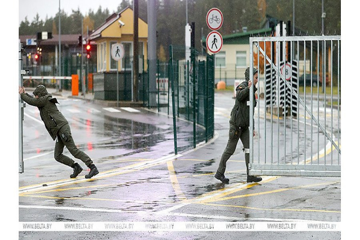 Litva sabahdan Belarusla sərhədi açır