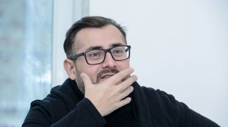 "Nə vaxt konservatoriya məzunlarını izləyib ulduz etdiniz bu ölkədə?" - Muraddan sərt tənqid