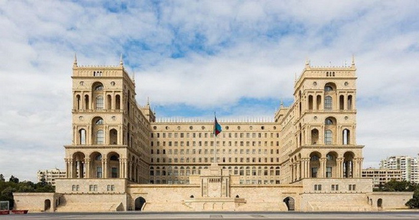 Azərbaycanda 4 nazirlik ləğv edilə bilər