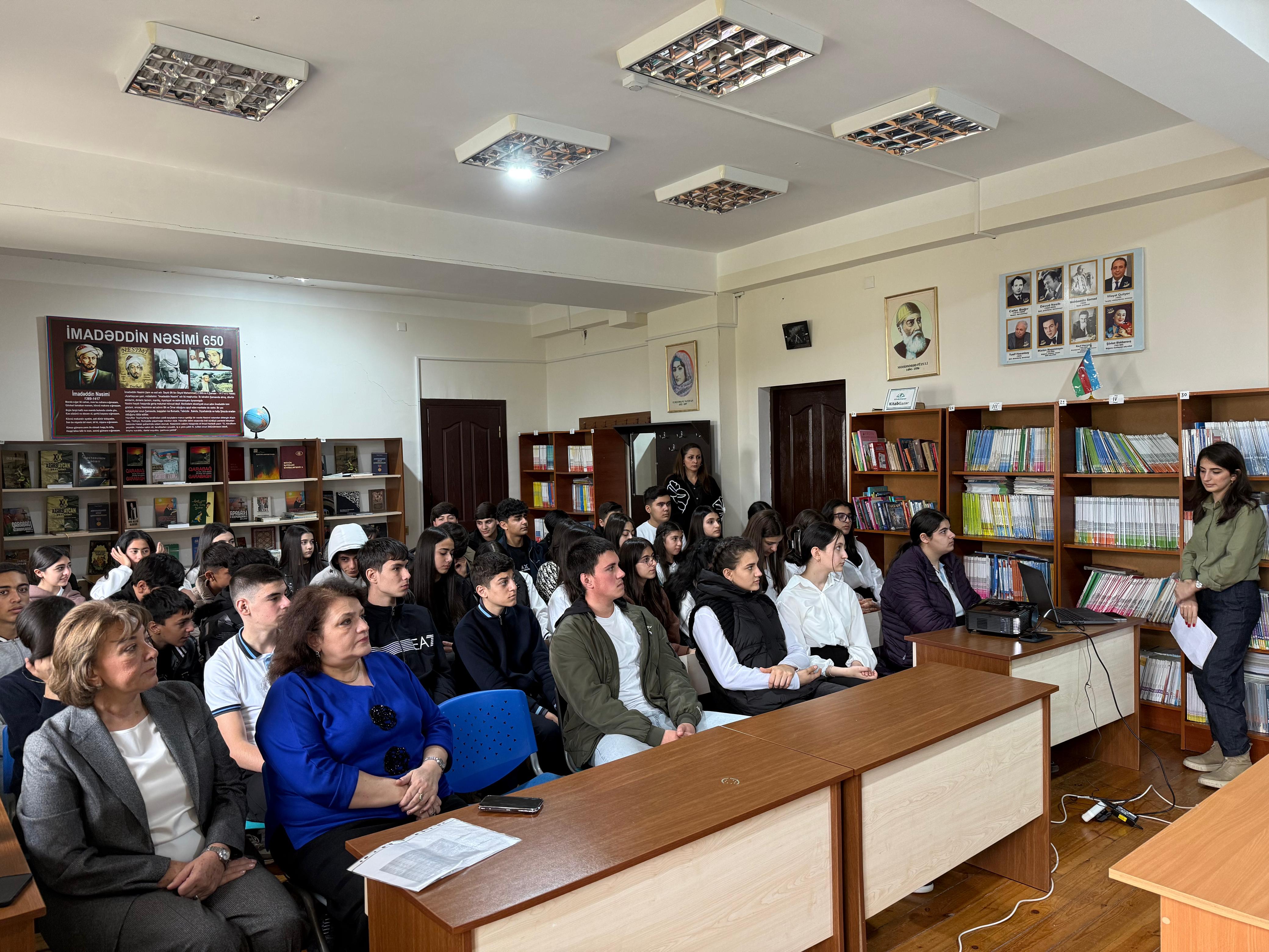 “Məktəblinin hüquq bələdçisi” layihəsi keçirildi